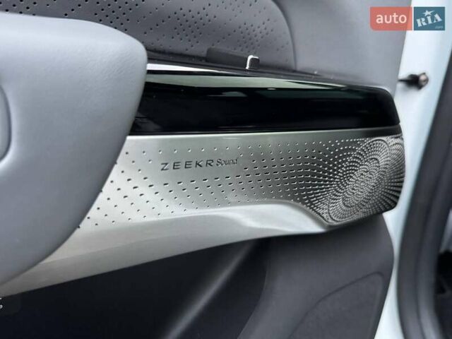 Белый Zeekr 7X, объемом двигателя 0 л и пробегом 10 тыс. км за 43500 $, фото 42 на Automoto.ua