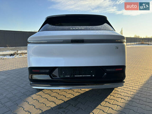 Белый Zeekr 7X, объемом двигателя 0 л и пробегом 1 тыс. км за 39999 $, фото 11 на Automoto.ua