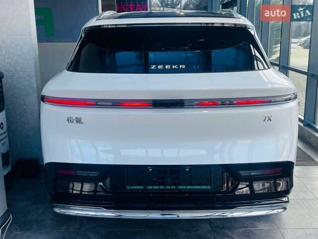 Белый Zeekr 7X, объемом двигателя 0 л и пробегом 1 тыс. км за 36000 $, фото 4 на Automoto.ua