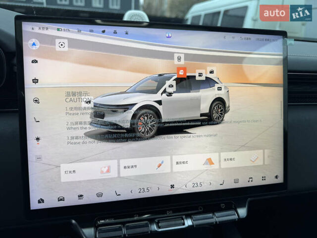 Білий Zeekr 7X, об'ємом двигуна 0 л та пробігом 1 тис. км за 46700 $, фото 11 на Automoto.ua