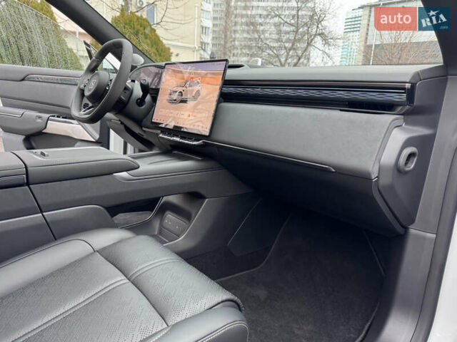 Білий Zeekr 7X, об'ємом двигуна 0 л та пробігом 1 тис. км за 46700 $, фото 17 на Automoto.ua