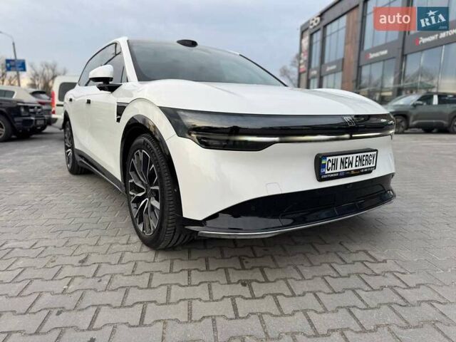 Белый Zeekr 7X, объемом двигателя 0 л и пробегом 10 тыс. км за 43500 $, фото 20 на Automoto.ua
