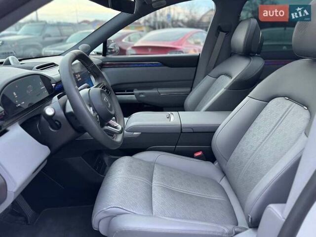 Белый Zeekr 7X, объемом двигателя 0 л и пробегом 10 тыс. км за 43500 $, фото 38 на Automoto.ua