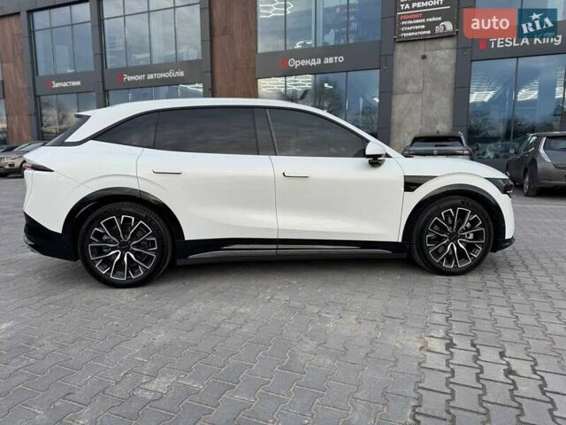 Белый Zeekr 7X, объемом двигателя 0 л и пробегом 10 тыс. км за 43500 $, фото 7 на Automoto.ua