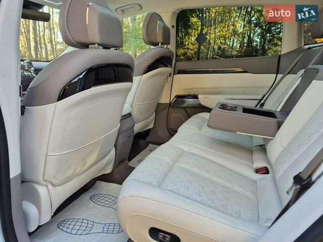 Zeekr 7X 2024 у Броварах на Automoto.ua Білий Zeekr 7X, об'ємом двигуна 0 л та пробігом 3 тис. км за 38500 $, фото 33 на Automoto.ua