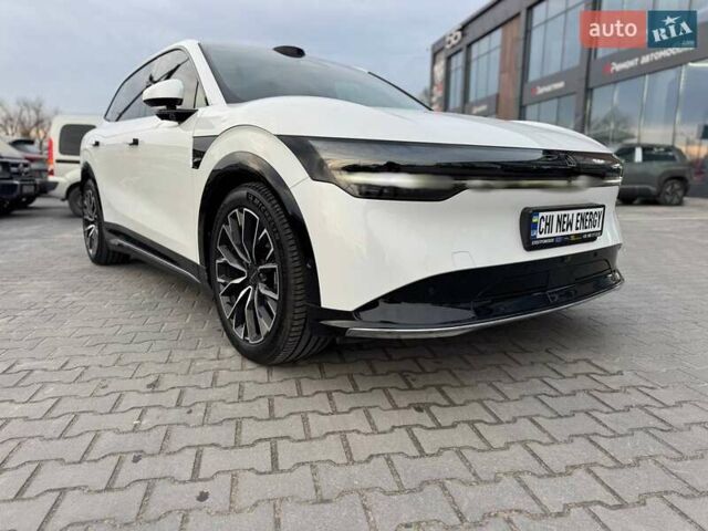 Белый Zeekr 7X, объемом двигателя 0 л и пробегом 10 тыс. км за 43500 $, фото 13 на Automoto.ua