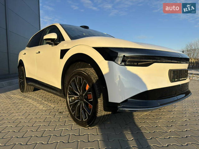 Белый Zeekr 7X, объемом двигателя 0 л и пробегом 1 тыс. км за 39999 $, фото 8 на Automoto.ua
