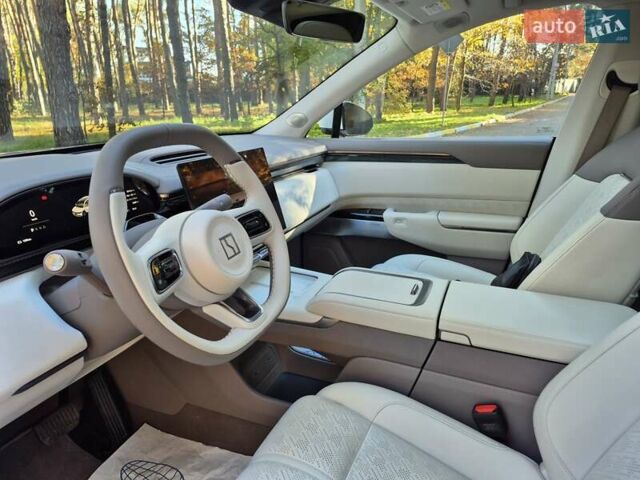 Zeekr 7X 2024 у Броварах на Automoto.ua Білий Zeekr 7X, об'ємом двигуна 0 л та пробігом 3 тис. км за 38500 $, фото 12 на Automoto.ua