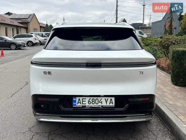Белый Zeekr 7X, объемом двигателя 0 л и пробегом 1 тыс. км за 43900 $, фото 5 на Automoto.ua