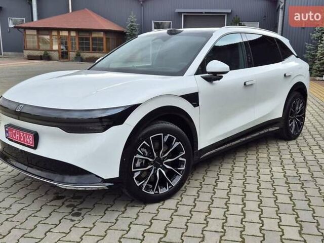 Белый Zeekr 7X, объемом двигателя 0 л и пробегом 1 тыс. км за 42500 $, фото 8 на Automoto.ua