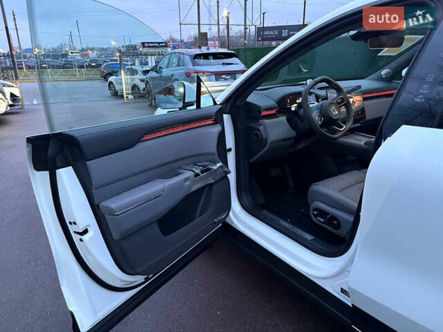 Белый Zeekr 7X, объемом двигателя 0 л и пробегом 1 тыс. км за 40500 $, фото 15 на Automoto.ua