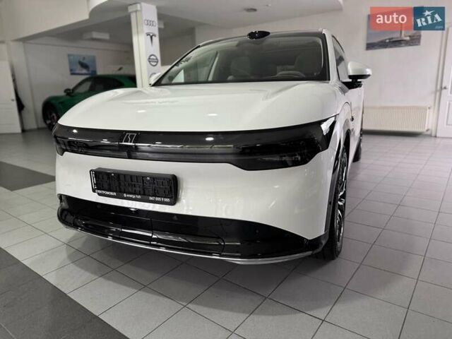 Zeekr 7X 2025 в Одессе на Automoto.ua Белый Zeekr 7X, объемом двигателя 0 л и пробегом 1 тыс. км за 48900 $, фото 8 на Automoto.ua