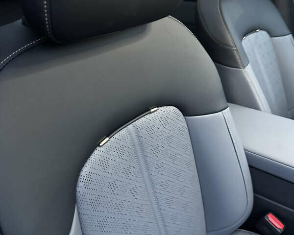 Zeekr 7X 2025 в Черновцах на Automoto.ua Белый Zeekr 7X, объемом двигателя 0 л и пробегом 1 тыс. км за 44999 $, фото 57 на Automoto.ua