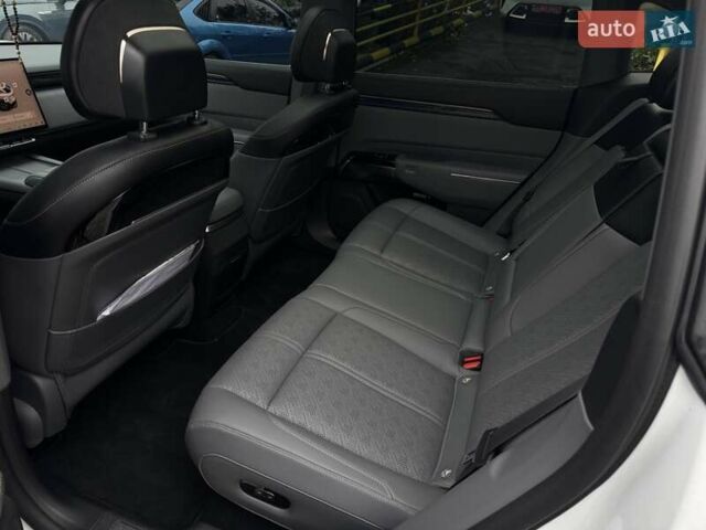 Білий Zeekr 7X, об'ємом двигуна 0 л та пробігом 4 тис. км за 45500 $, фото 22 на Automoto.ua