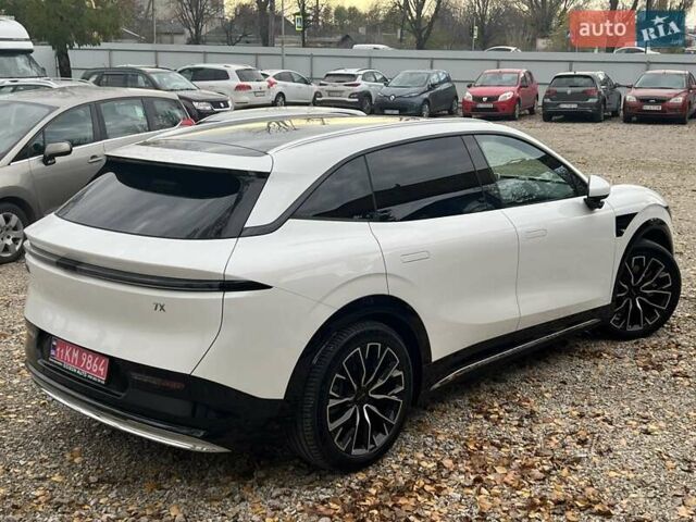 Белый Zeekr 7X, объемом двигателя 0 л и пробегом 1 тыс. км за 43000 $, фото 1 на Automoto.ua