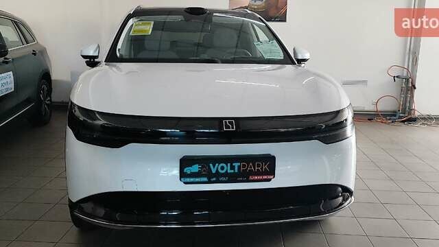 Белый Zeekr 7X, объемом двигателя 0 л и пробегом 1 тыс. км за 45500 $, фото 1 на Automoto.ua