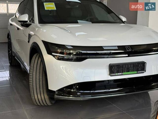 Белый Zeekr 7X, объемом двигателя 0 л и пробегом 1 тыс. км за 38199 $, фото 2 на Automoto.ua