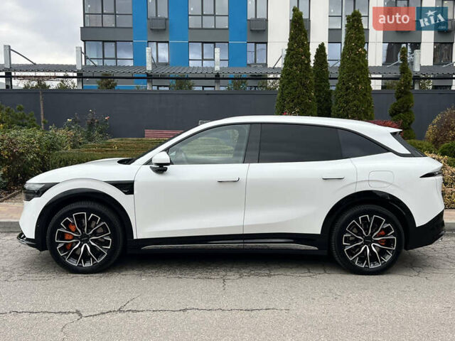 Белый Zeekr 7X, объемом двигателя 0 л и пробегом 1 тыс. км за 43900 $, фото 7 на Automoto.ua