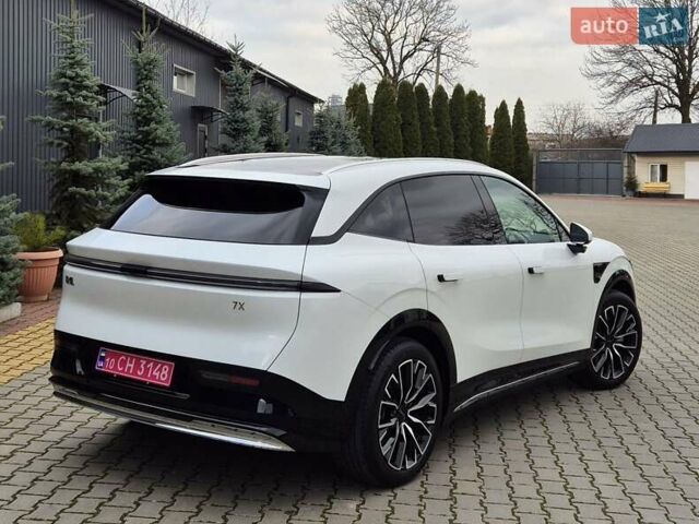 Белый Zeekr 7X, объемом двигателя 0 л и пробегом 1 тыс. км за 42500 $, фото 14 на Automoto.ua