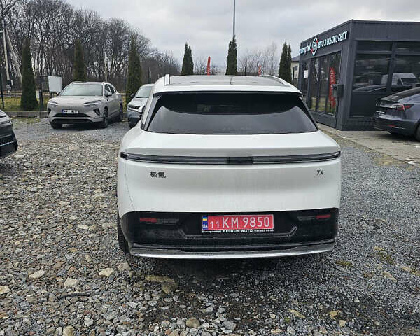 Білий Zeekr 7X, об'ємом двигуна 0 л та пробігом 1 тис. км за 45000 $, фото 5 на Automoto.ua
