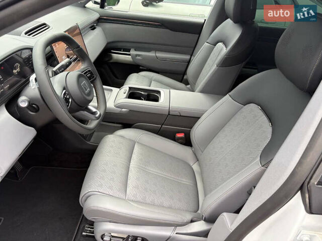 Белый Zeekr 7X, объемом двигателя 0 л и пробегом 1 тыс. км за 42500 $, фото 15 на Automoto.ua