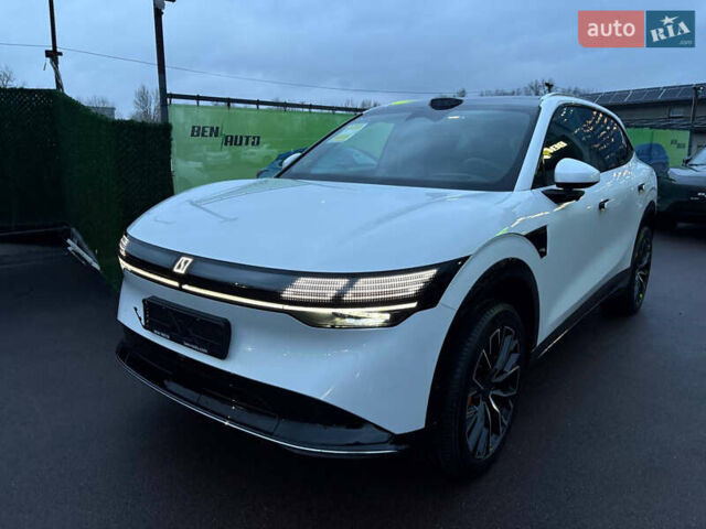 Белый Zeekr 7X, объемом двигателя 0 л и пробегом 1 тыс. км за 40500 $, фото 4 на Automoto.ua