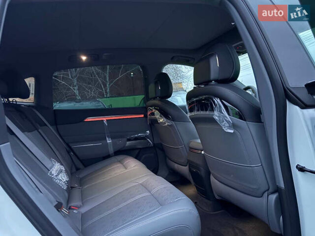 Белый Zeekr 7X, объемом двигателя 0 л и пробегом 1 тыс. км за 40500 $, фото 27 на Automoto.ua