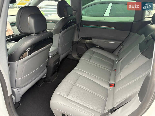 Белый Zeekr 7X, объемом двигателя 0 л и пробегом 1 тыс. км за 42500 $, фото 31 на Automoto.ua