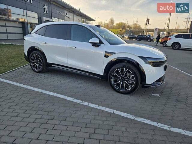 Белый Zeekr 7X, объемом двигателя 0 л и пробегом 1 тыс. км за 34588 $, фото 5 на Automoto.ua