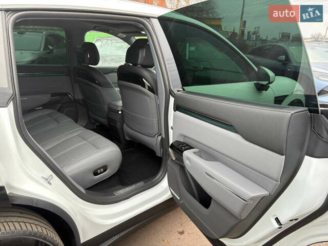 Белый Zeekr 7X, объемом двигателя 0 л и пробегом 1 тыс. км за 42500 $, фото 30 на Automoto.ua