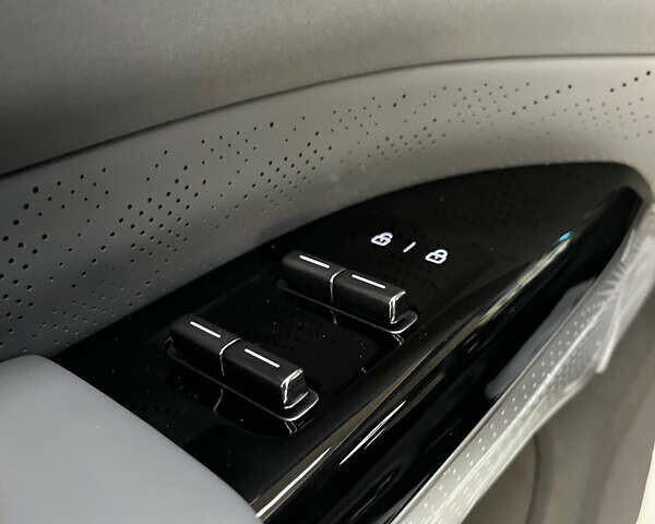 Белый Zeekr 7X, объемом двигателя 0 л и пробегом 1 тыс. км за 42999 $, фото 19 на Automoto.ua