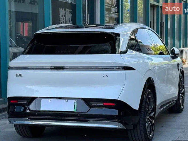 Белый Zeekr 7X, объемом двигателя 0 л и пробегом 1 тыс. км за 43000 $, фото 5 на Automoto.ua