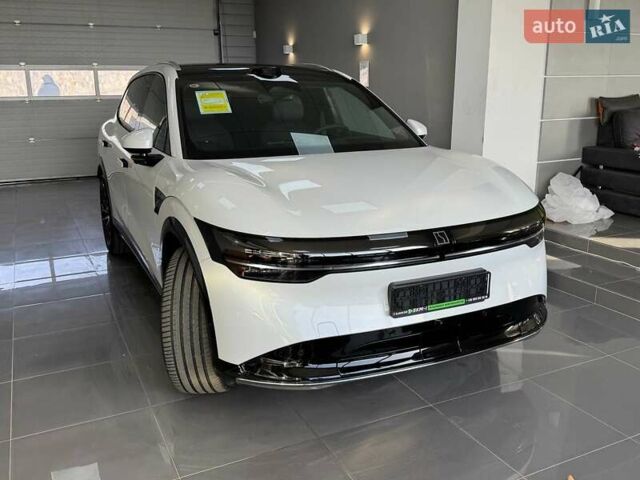 Белый Zeekr 7X, объемом двигателя 0 л и пробегом 1 тыс. км за 37499 $, фото 2 на Automoto.ua