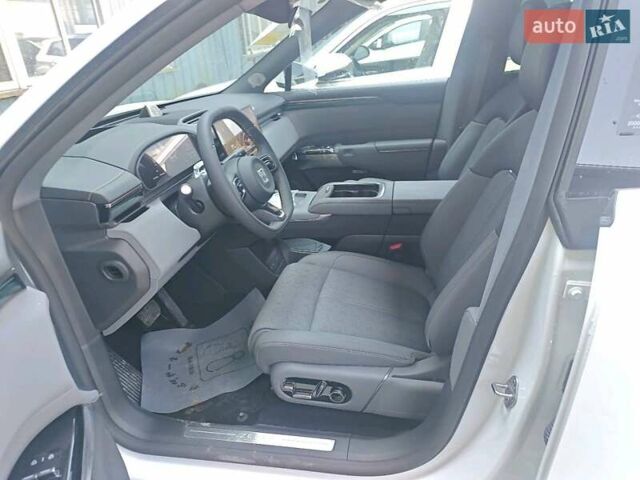 Белый Zeekr 7X, объемом двигателя 0 л и пробегом 1 тыс. км за 41499 $, фото 12 на Automoto.ua