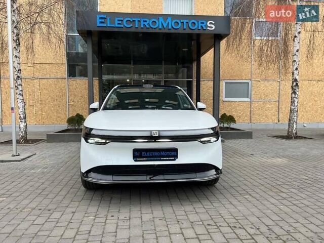 Белый Zeekr 7X, объемом двигателя 0 л и пробегом 1 тыс. км за 33900 $, фото 2 на Automoto.ua