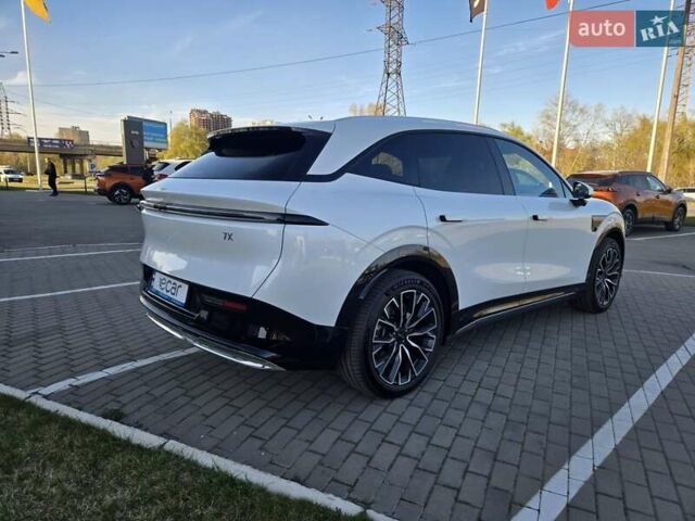 Белый Zeekr 7X, объемом двигателя 0 л и пробегом 1 тыс. км за 34588 $, фото 8 на Automoto.ua