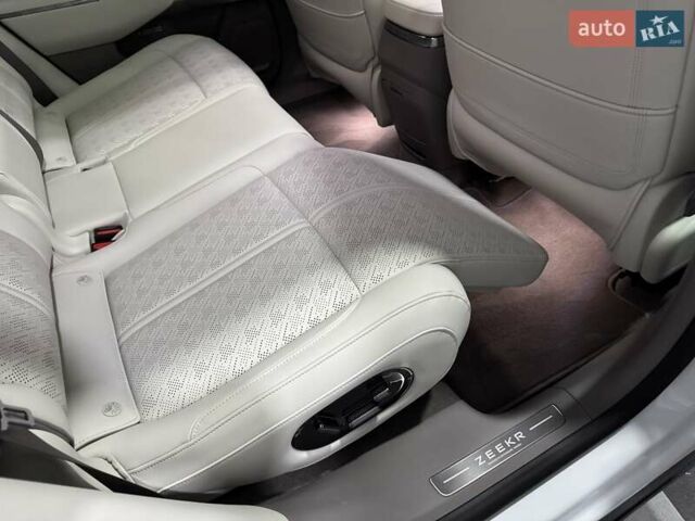 Zeekr 7X 2025 в Одессе на Automoto.ua Белый Zeekr 7X, объемом двигателя 0 л и пробегом 1 тыс. км за 48900 $, фото 27 на Automoto.ua