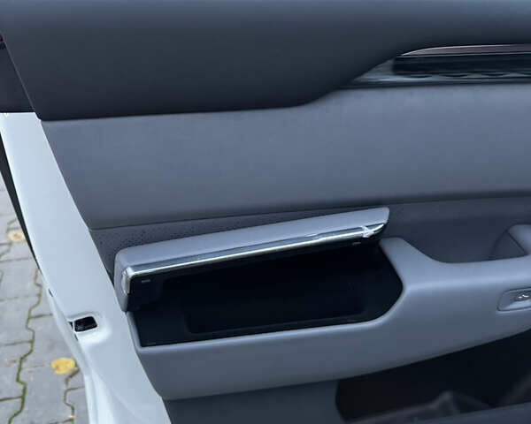 Zeekr 7X 2025 в Черновцах на Automoto.ua Белый Zeekr 7X, объемом двигателя 0 л и пробегом 1 тыс. км за 44999 $, фото 44 на Automoto.ua