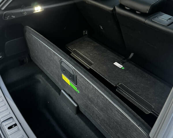 Zeekr 7X 2025 в Черновцах на Automoto.ua Белый Zeekr 7X, объемом двигателя 0 л и пробегом 1 тыс. км за 44999 $, фото 70 на Automoto.ua