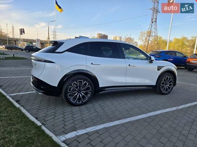 Белый Zeekr 7X, объемом двигателя 0 л и пробегом 1 тыс. км за 34588 $, фото 7 на Automoto.ua