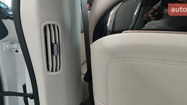 Белый Zeekr 7X, объемом двигателя 0 л и пробегом 1 тыс. км за 45500 $, фото 16 на Automoto.ua