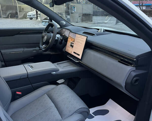 Zeekr 7X 2025 в Черновцах на Automoto.ua Белый Zeekr 7X, объемом двигателя 0 л и пробегом 1 тыс. км за 44999 $, фото 52 на Automoto.ua