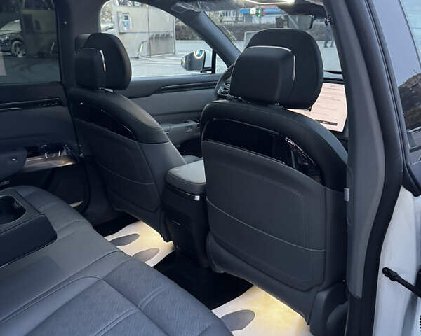 Zeekr 7X 2025 в Черновцах на Automoto.ua Белый Zeekr 7X, объемом двигателя 0 л и пробегом 1 тыс. км за 44999 $, фото 62 на Automoto.ua