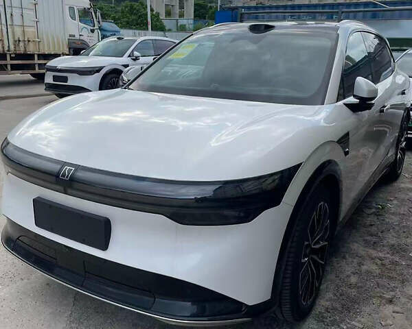 Белый Zeekr 7X, объемом двигателя 0 л и пробегом 1 тыс. км за 48000 $, фото 5 на Automoto.ua