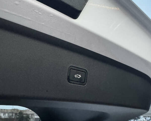 Zeekr 7X 2025 в Черновцах на Automoto.ua Белый Zeekr 7X, объемом двигателя 0 л и пробегом 1 тыс. км за 44999 $, фото 72 на Automoto.ua