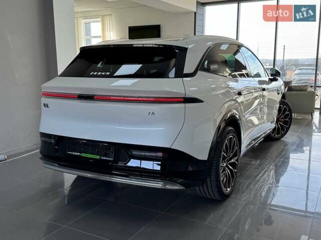 Белый Zeekr 7X, объемом двигателя 0 л и пробегом 1 тыс. км за 37499 $, фото 6 на Automoto.ua