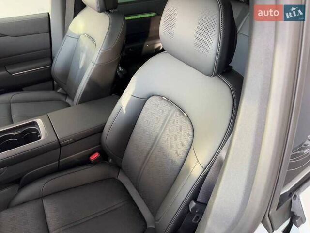 Белый Zeekr 7X, объемом двигателя 0 л и пробегом 1 тыс. км за 39750 $, фото 12 на Automoto.ua