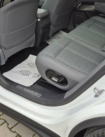 Белый Zeekr 7X, объемом двигателя 0 л и пробегом 1 тыс. км за 42500 $, фото 33 на Automoto.ua