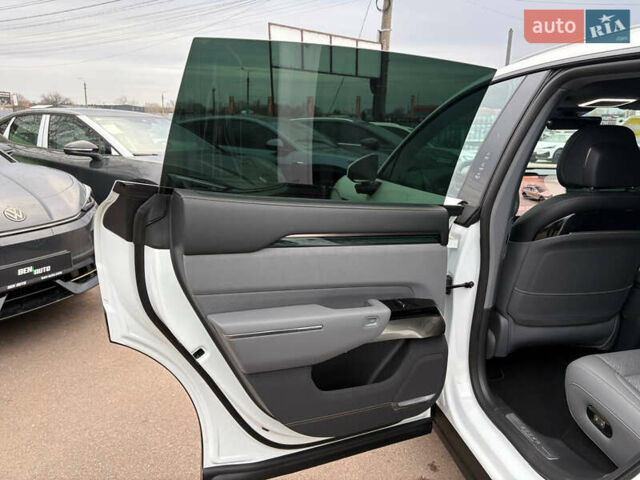 Белый Zeekr 7X, объемом двигателя 0 л и пробегом 1 тыс. км за 42500 $, фото 29 на Automoto.ua