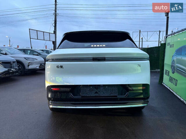 Белый Zeekr 7X, объемом двигателя 0 л и пробегом 1 тыс. км за 40500 $, фото 11 на Automoto.ua